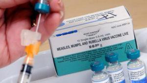 A nurse demonstrates how a measles vaccine is administered at the Orange County Health Department on May 6, 2019 in Orlando, Florida. According to the Centers for Disease Control and Prevention, the number of measles cases in the United States as of May 6, 2019 has climbed to 764 in 23 states, with 60 new cases reported in the past week, breaking recent records.  (Photo by Paul Hennessy/NurPhoto via Getty Images)